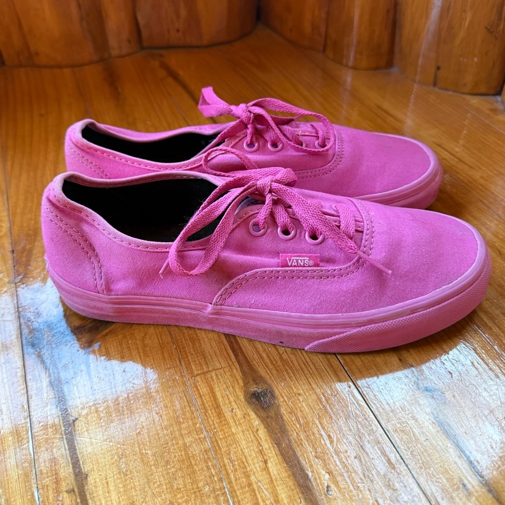 Vans Fuchsia Canvas Lace-Up Sneakers